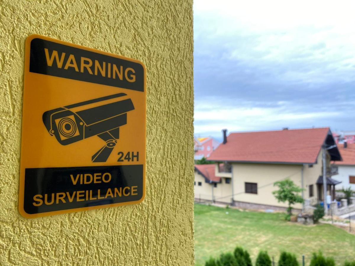 Gold Apartmani Kozarac Kültér fotó
