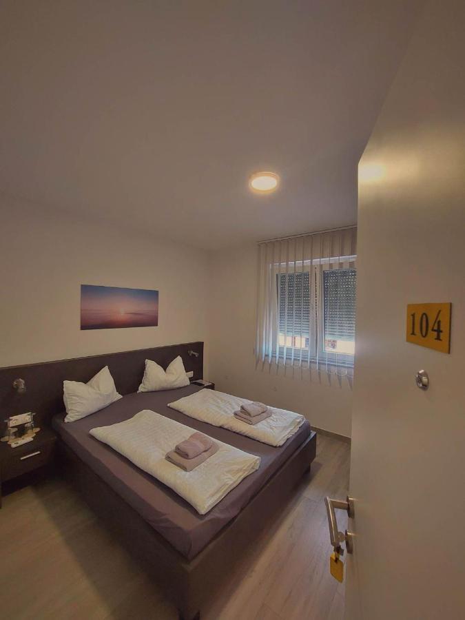 Gold Apartmani Kozarac Kültér fotó